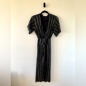 All in Favor Black and Gold Shimmering Maxi Dress Size S